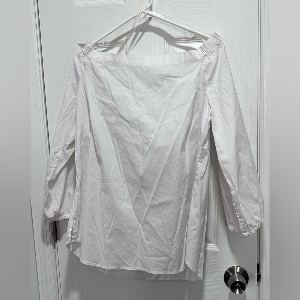 💚White House Black Market Crisp White Blouse💚 - Picture 2 of 11